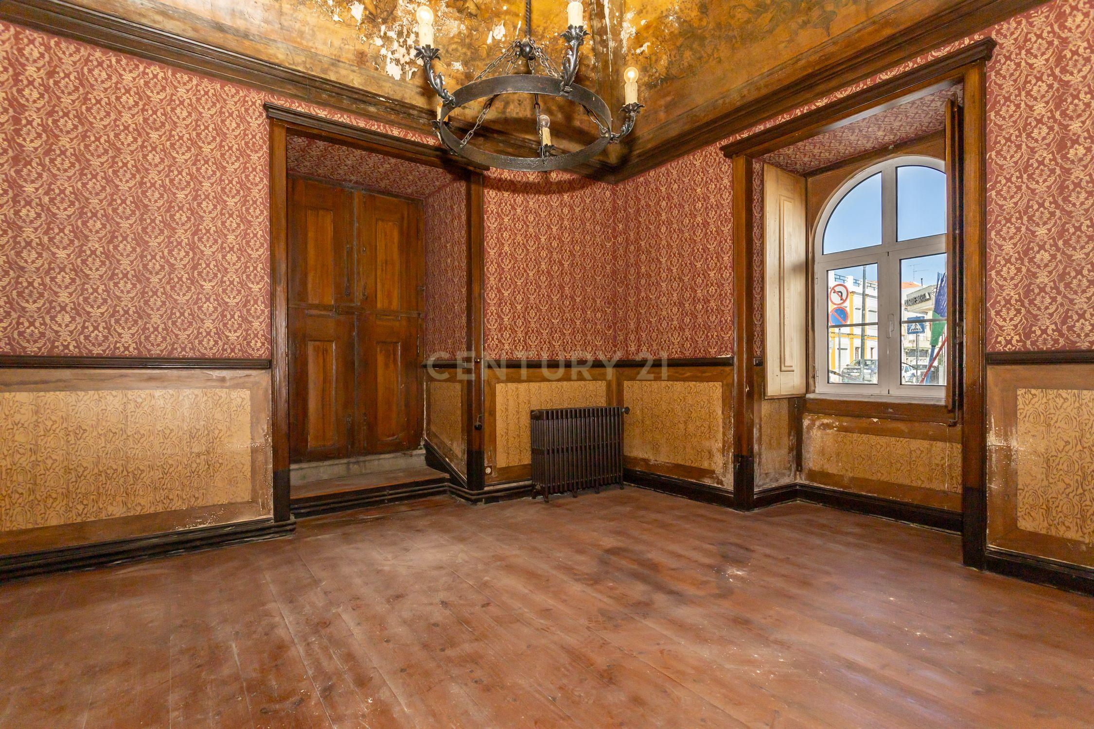 Palacete Passanha Pereira de 1883 - Ferreira do Alentejo - Image 36