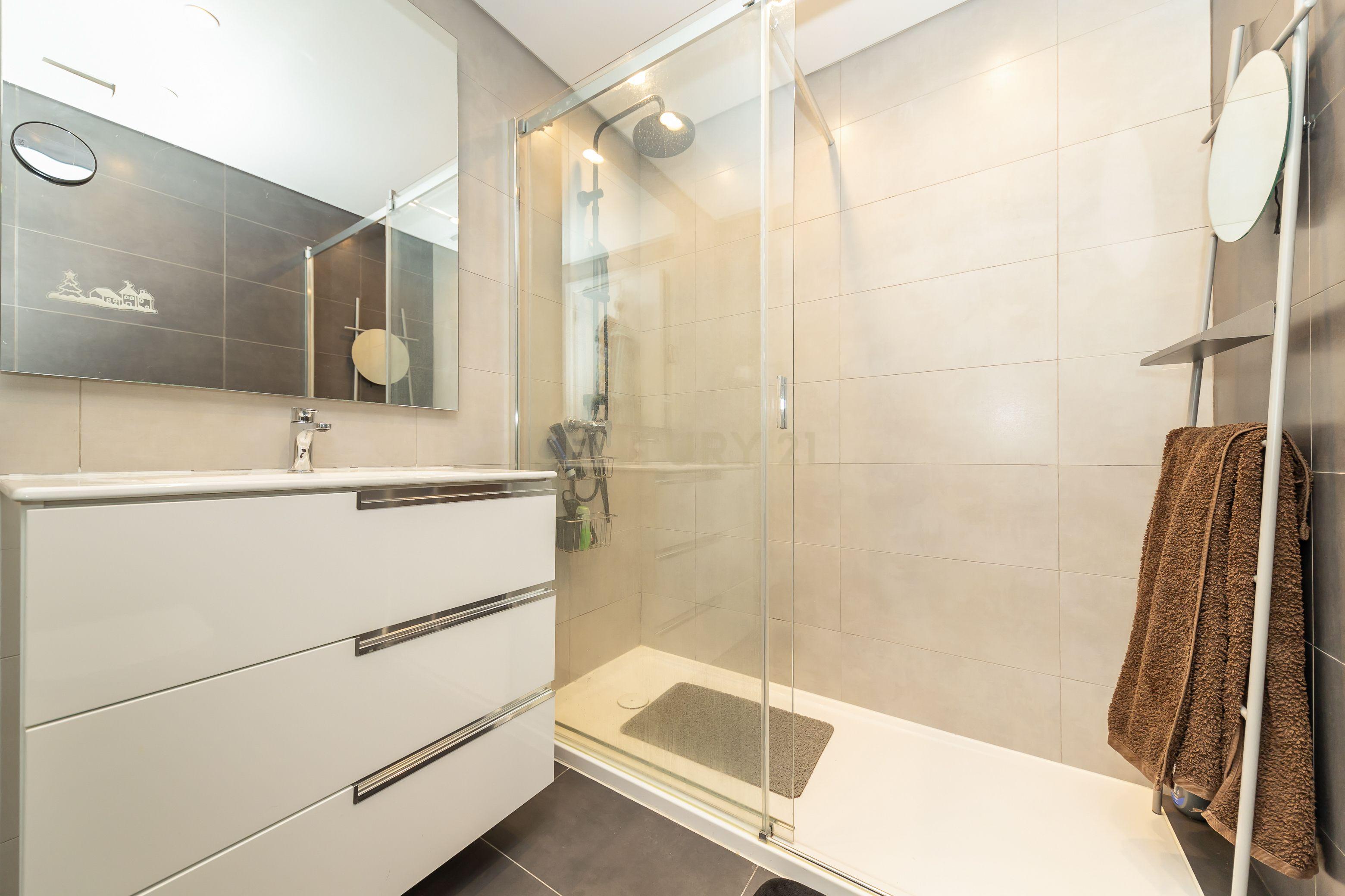Apartamento T3 em Condomínio de Luxo - One River, Seixal - Image 37