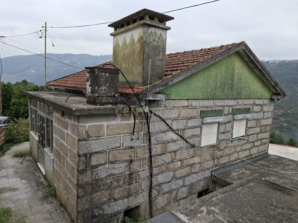 Moradia V3 com vista Rio em S. Lourenço do Douro, Marco de Canaveses - Image 2