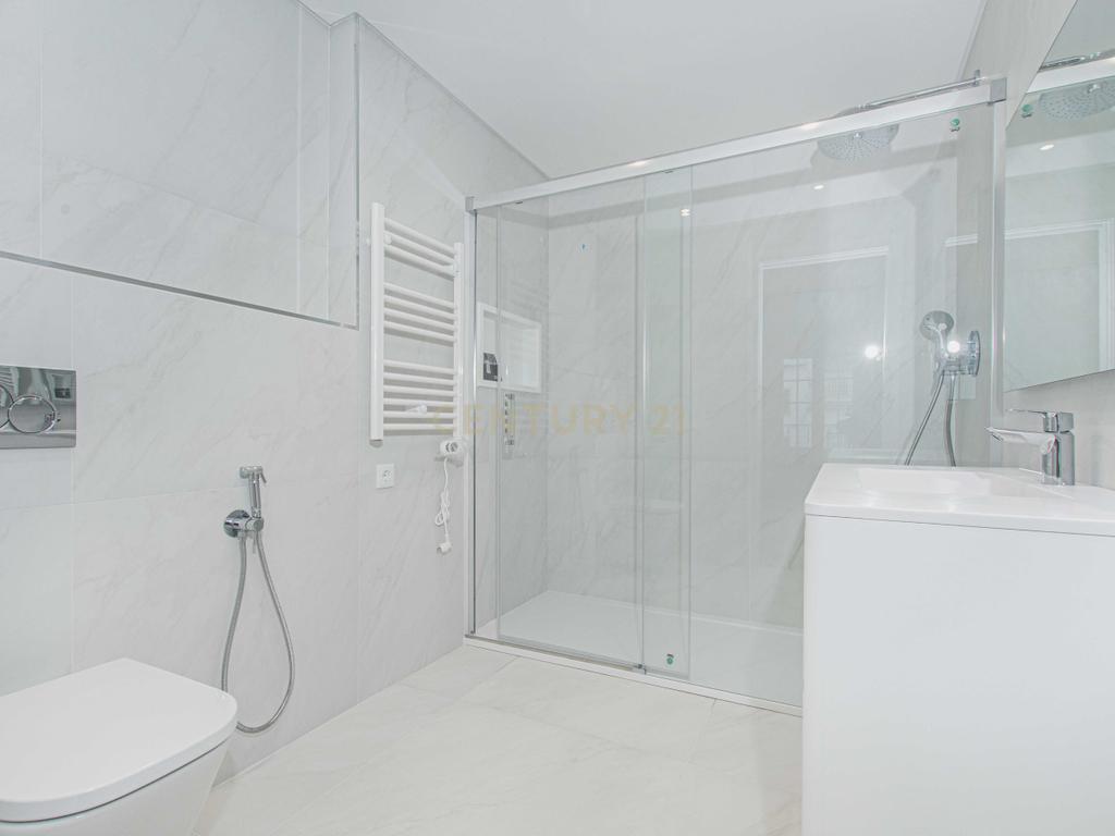 Apartamento T2 Urbanização Neudel na Amadora, a estrear - Image 20