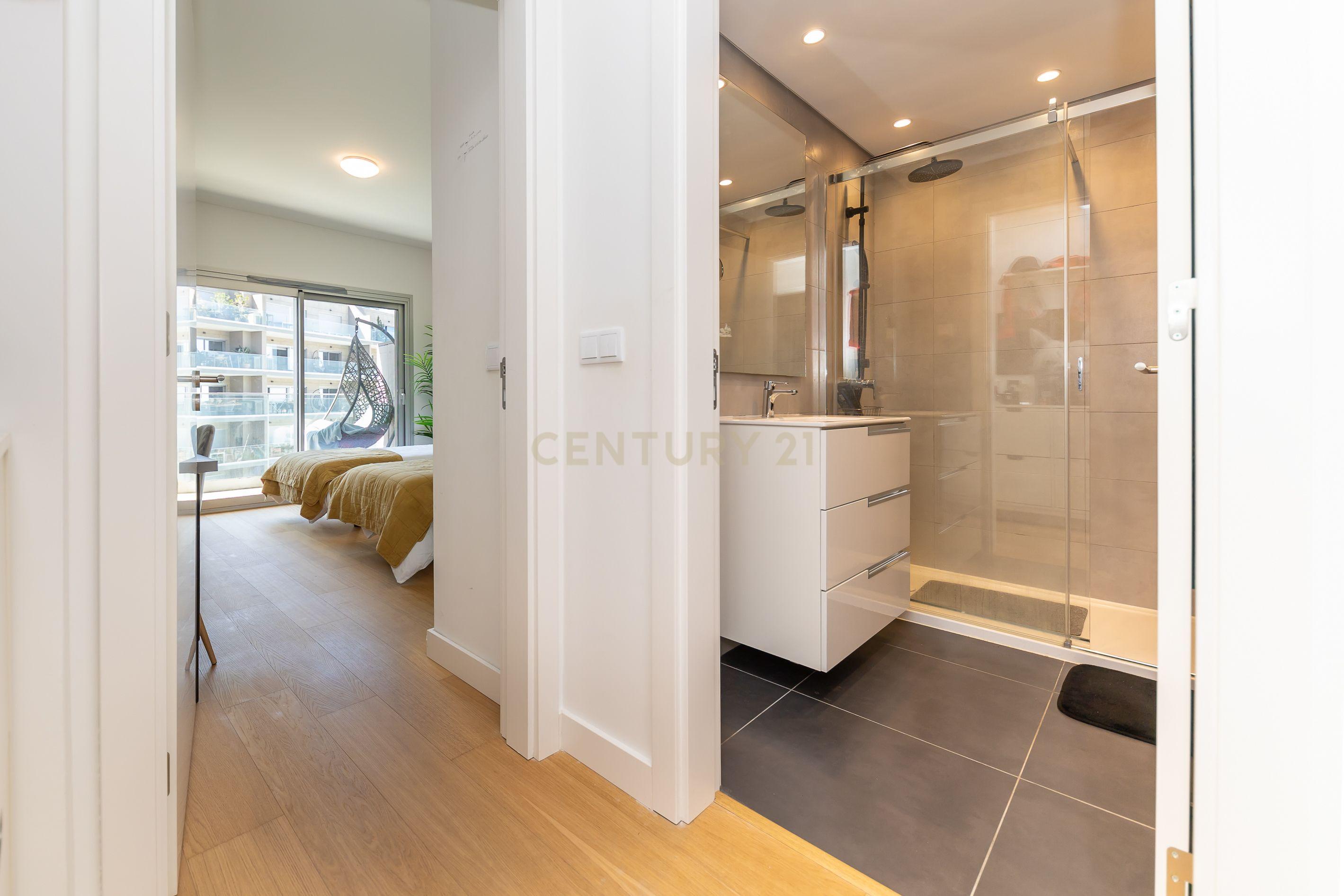 Apartamento T3 em Condomínio de Luxo - One River, Seixal - Image 36