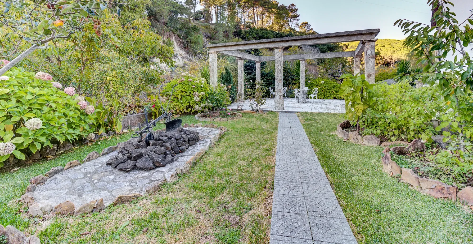 Quinta Rústica em Bucelas, com terreno de 4500m2 - Image 12