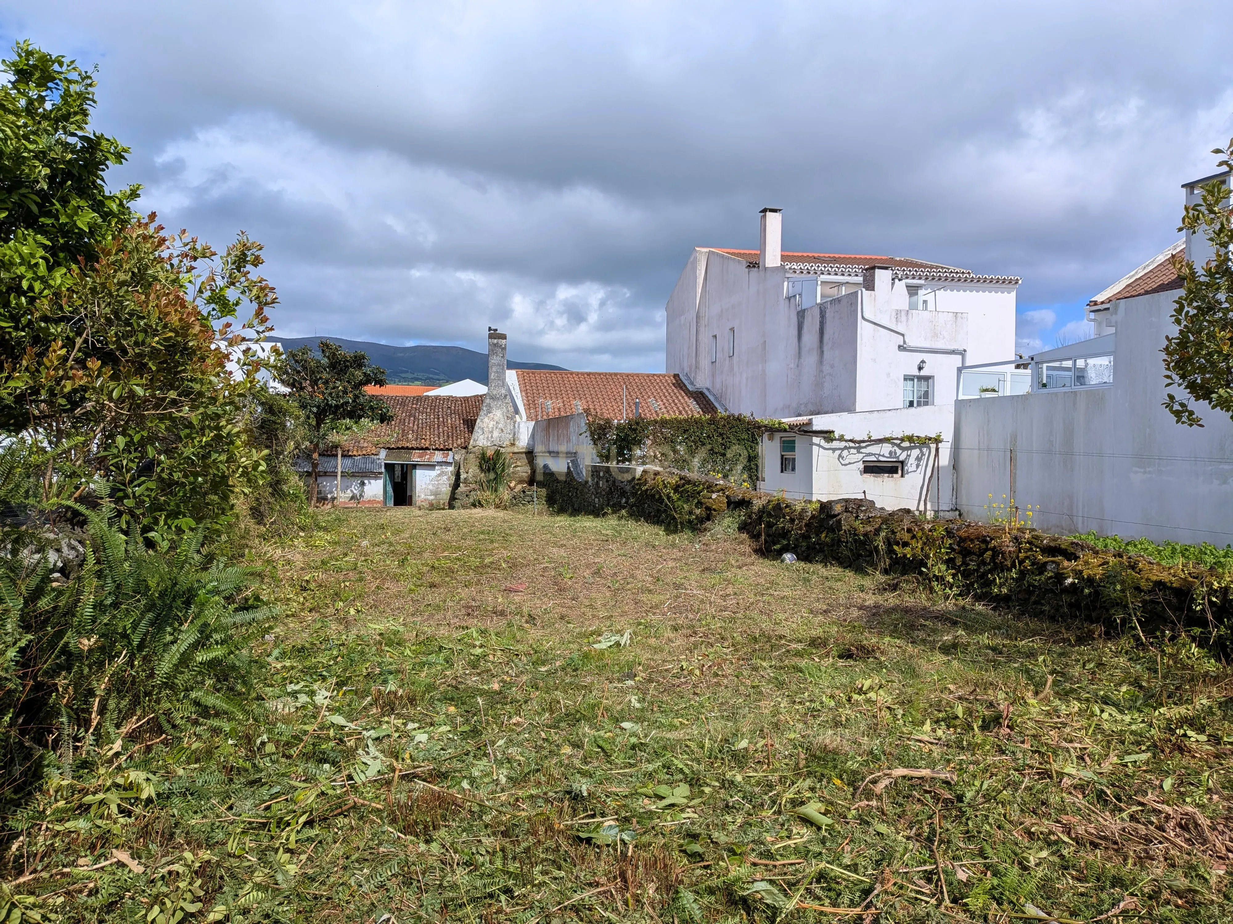 Fotografia 9 de Moradia para Reabilitação | Lagoa, São Miguel