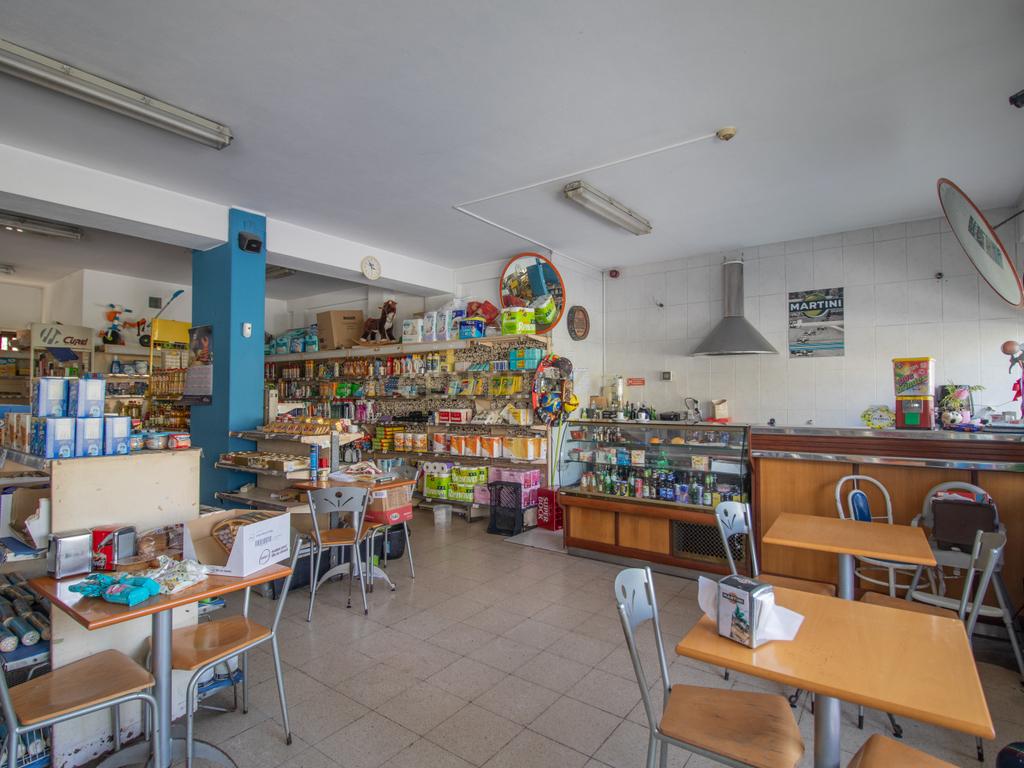 Trespasse de Supermercado, Abadias, Figueira da Foz. - Image 9