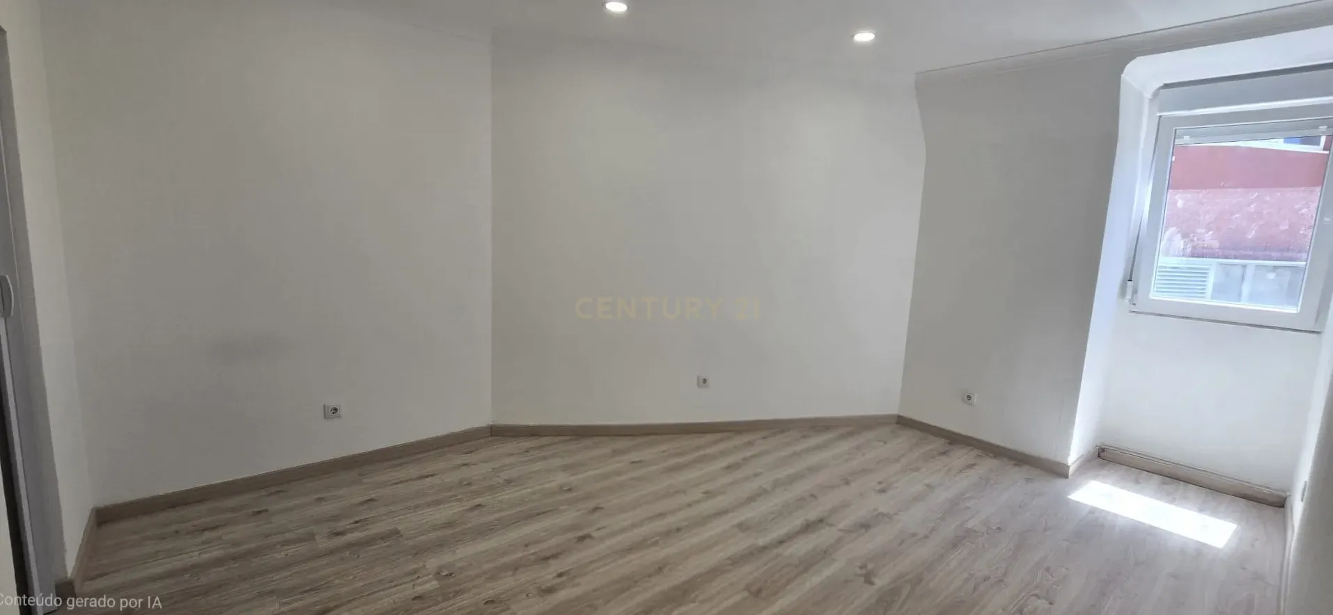 Fotografia 3 de Apartamento T2+1  em Campo de Ourique, Lisboa
