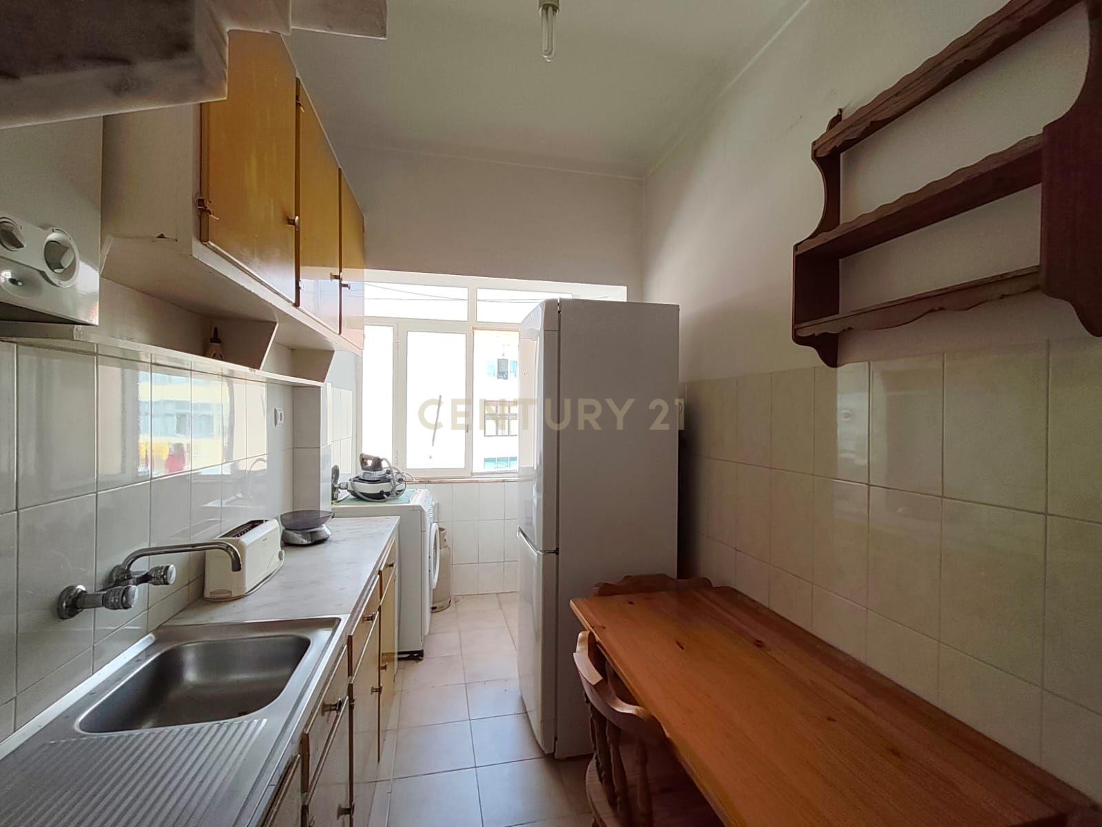 Fotografia 6 de Apartamento T2+1 Duplex na Cruz de Pau - Oportunidade Única!