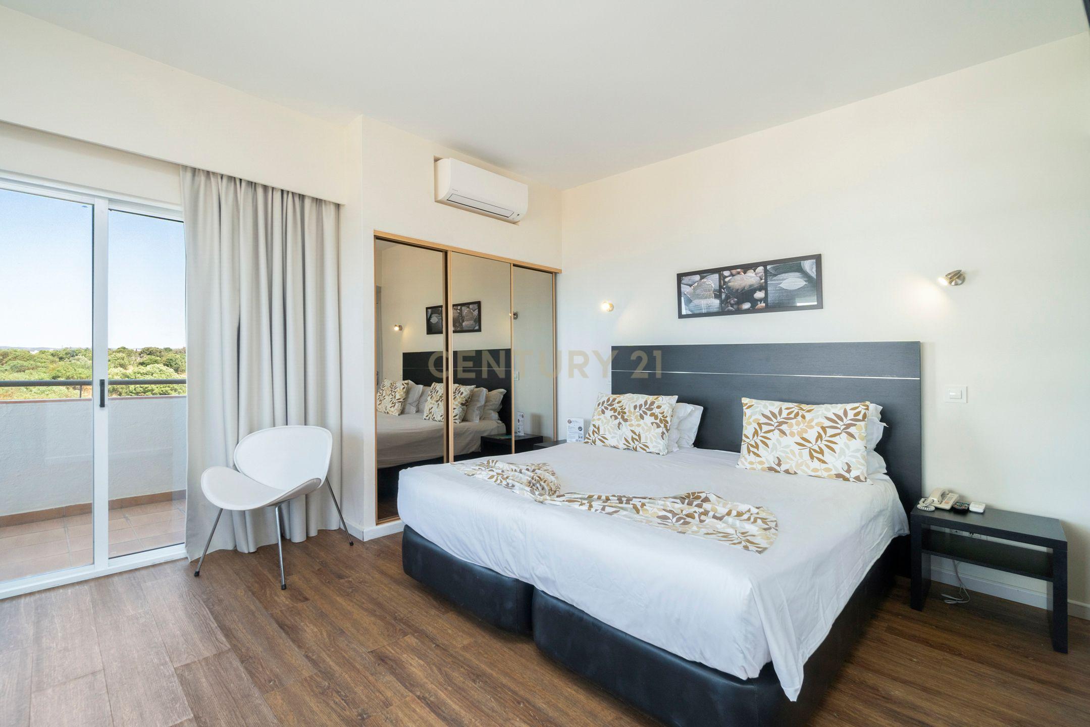 Apartamento T0 a 300 metros da praia de Alvor - Algarve - Image 2