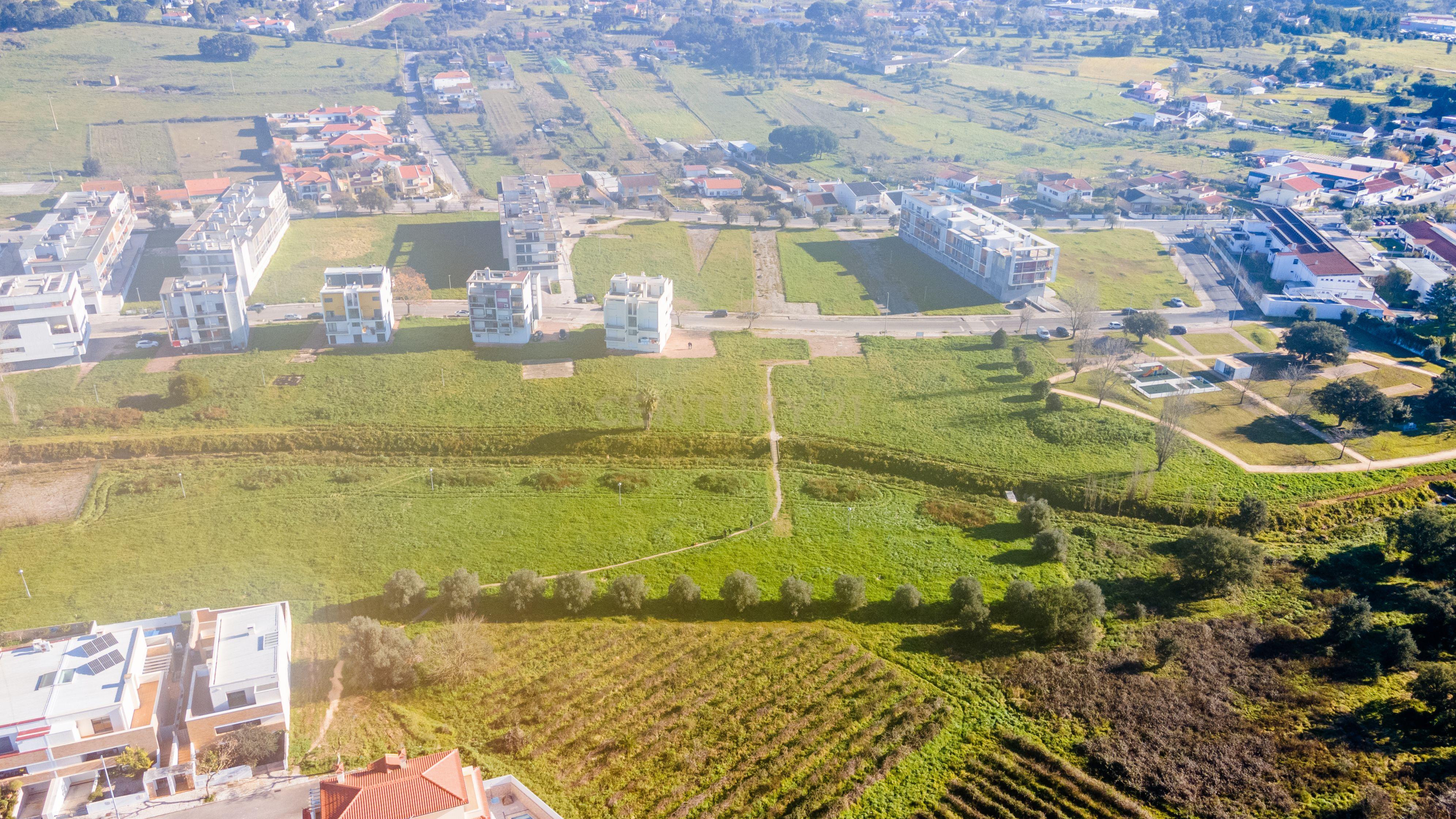 Lote de Terreno Urbano no Centro do Cartaxo para construção de 3 blocos Habitacionais - Image 15