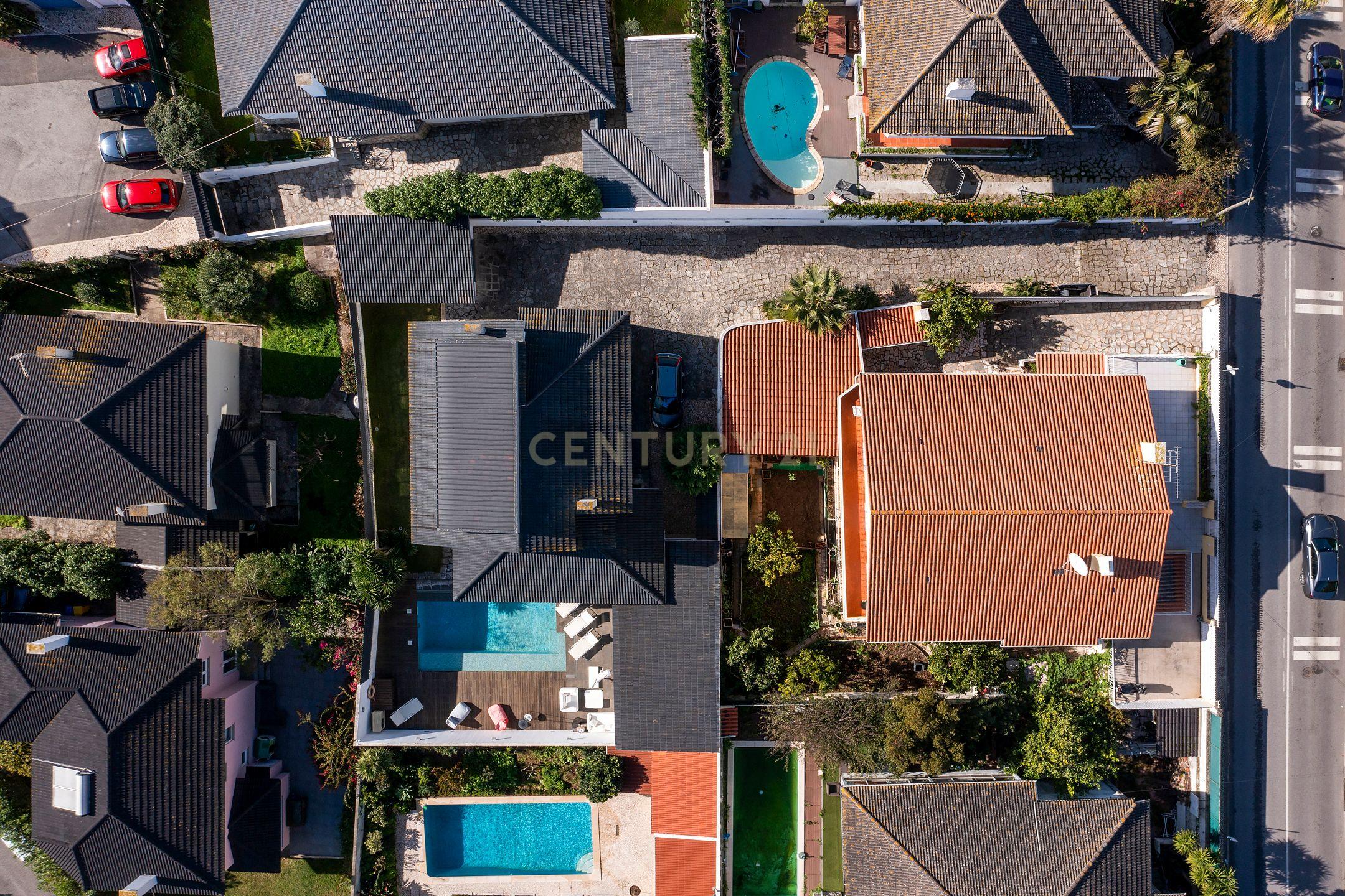 🏡 Luxo em Cada Detalhe: Moradia Exclusiva em Birre, Cascais - Image 53