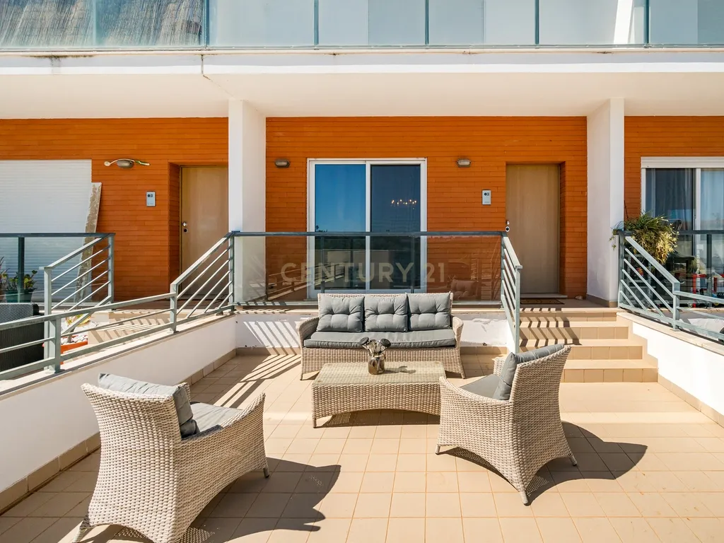 Casa Moderna em Alcantarilha, Silves - Perto de Golfe - Image 1