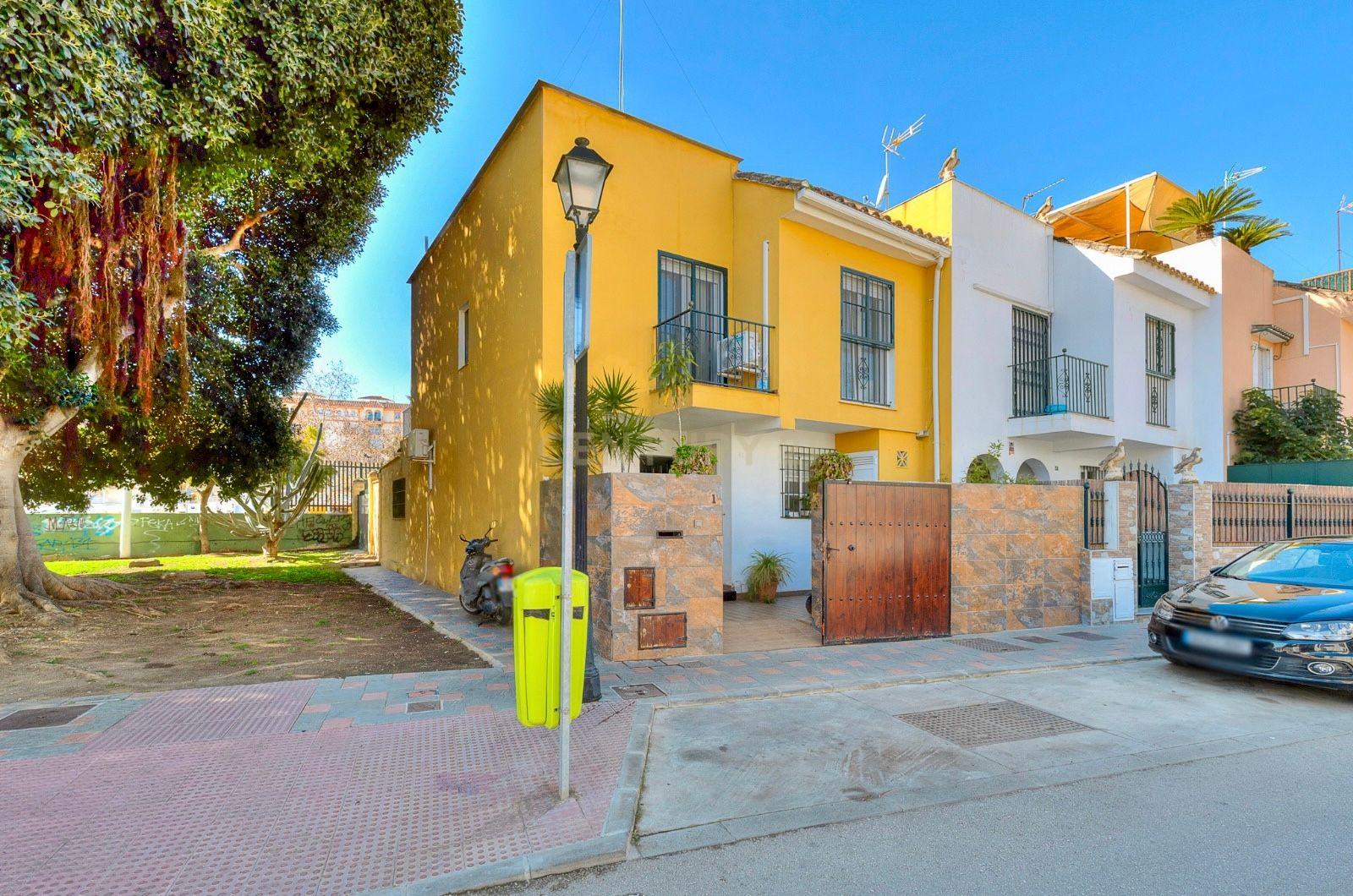 Casa à venda em Fuengirola - Recinto de feiras - Málaga - Image 1