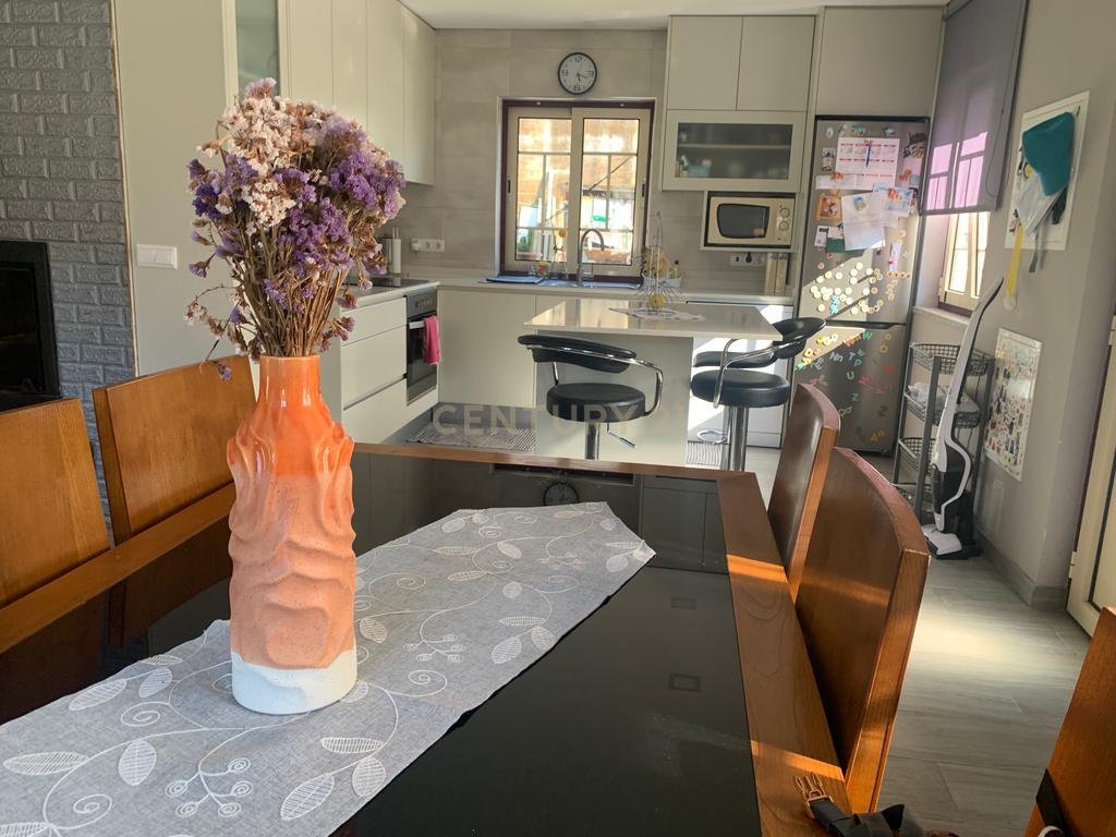  Magnífica Casa com 3 Apartamentos na Vila do Gerês  - Image 19