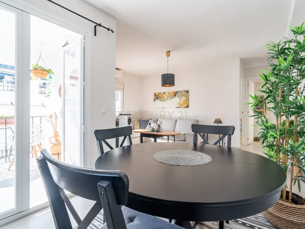 Apartamento Luminoso com Terraço Privativo na Cobertura no Coração de Marbella - Image 26