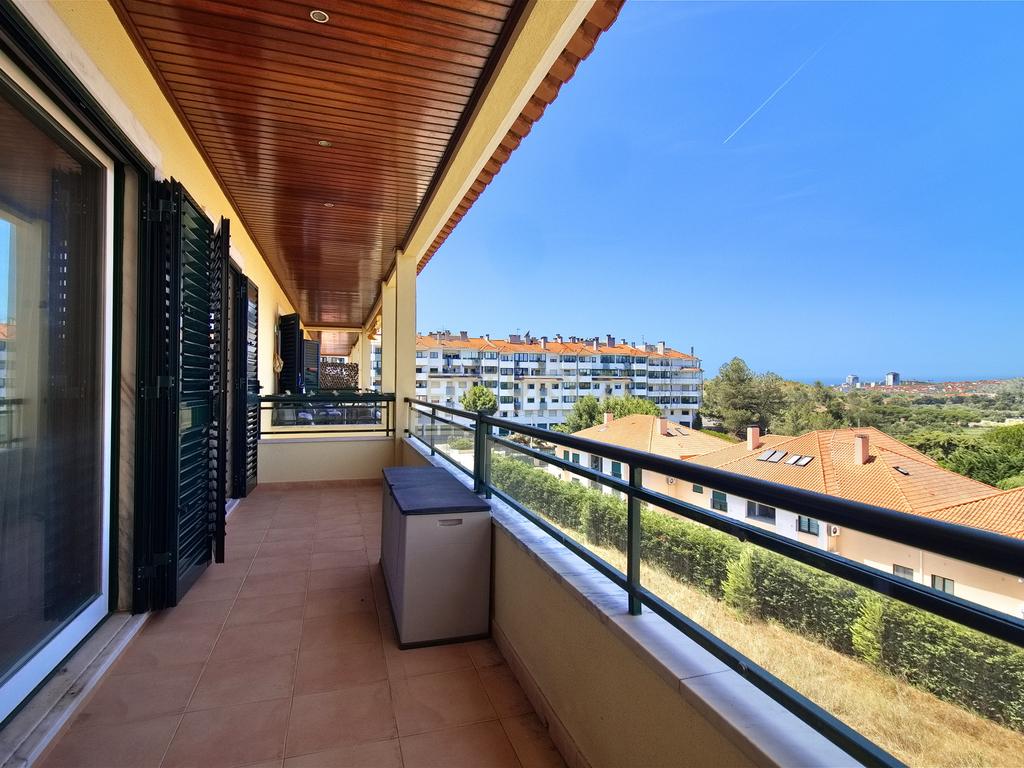 Apartamento T2 Mobilado, com Suíte, Varanda e Elevador em Caparide – São Domingos de Rana - Image 4