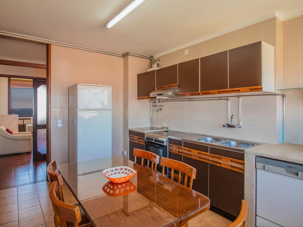 Penthouse T3 na mais privilegiada localização da Figueira da Foz - Image 22