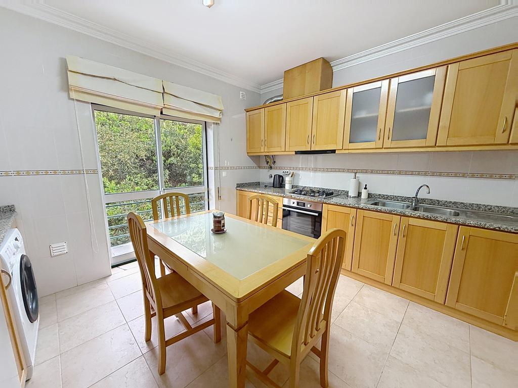 Apartamento com Vista Mar em Nazaré - 3 Quartos - Image 32