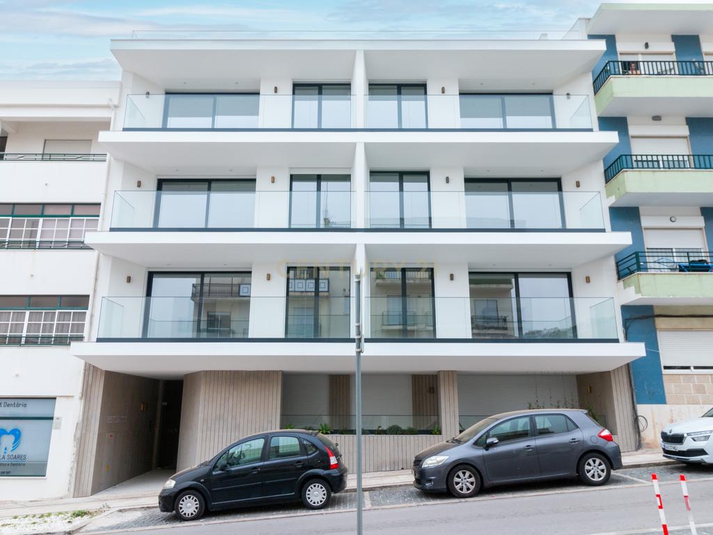 Excelente Penthouse T2 NOVA a 300 metros da praia - Image 37