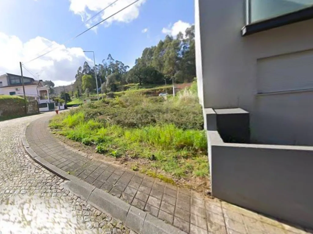 Terreno para Construção com Projeto Aprovado para Moradia T3 Gondomar - Image 6