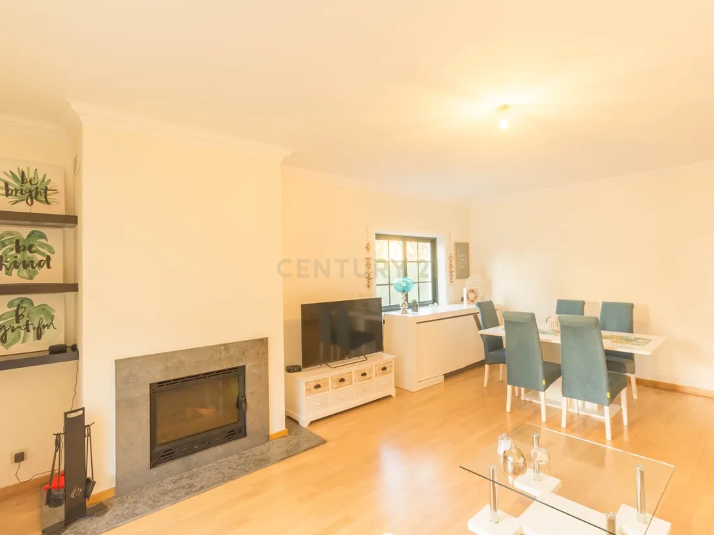 Apartamento Moderno em Carcavelos com Vista e Proximidade à Praia - Image 4