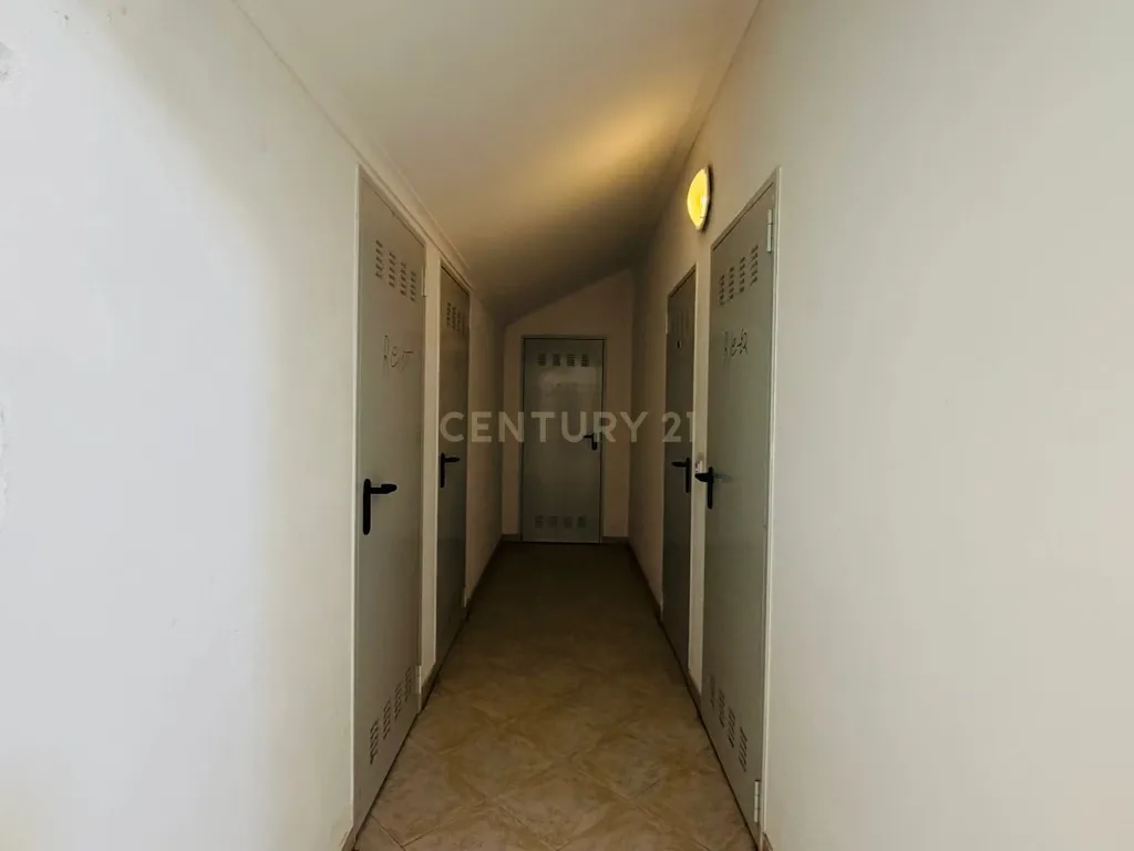 Magnífico Apartamento T4 com Duas Varandas e Arrecadação na Cascalheira, Pinhal Novo - Image 36