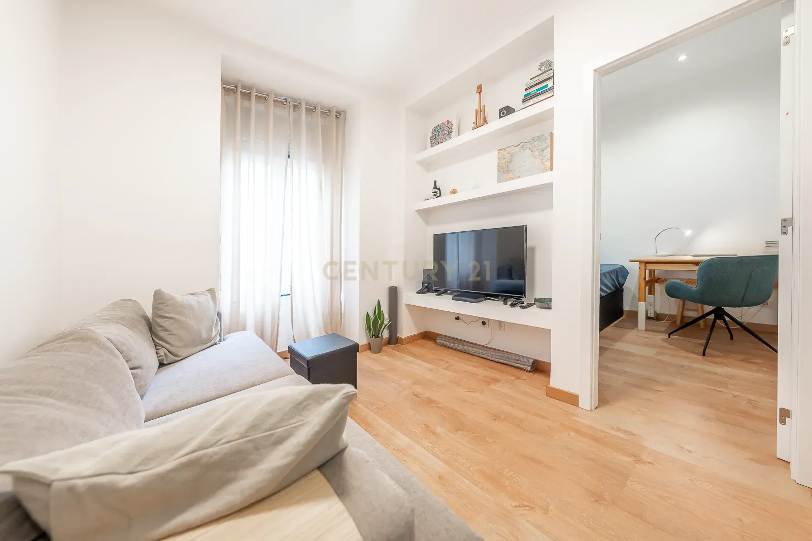 Apartamento T2 - Estefânia - Lisboa - Image 1