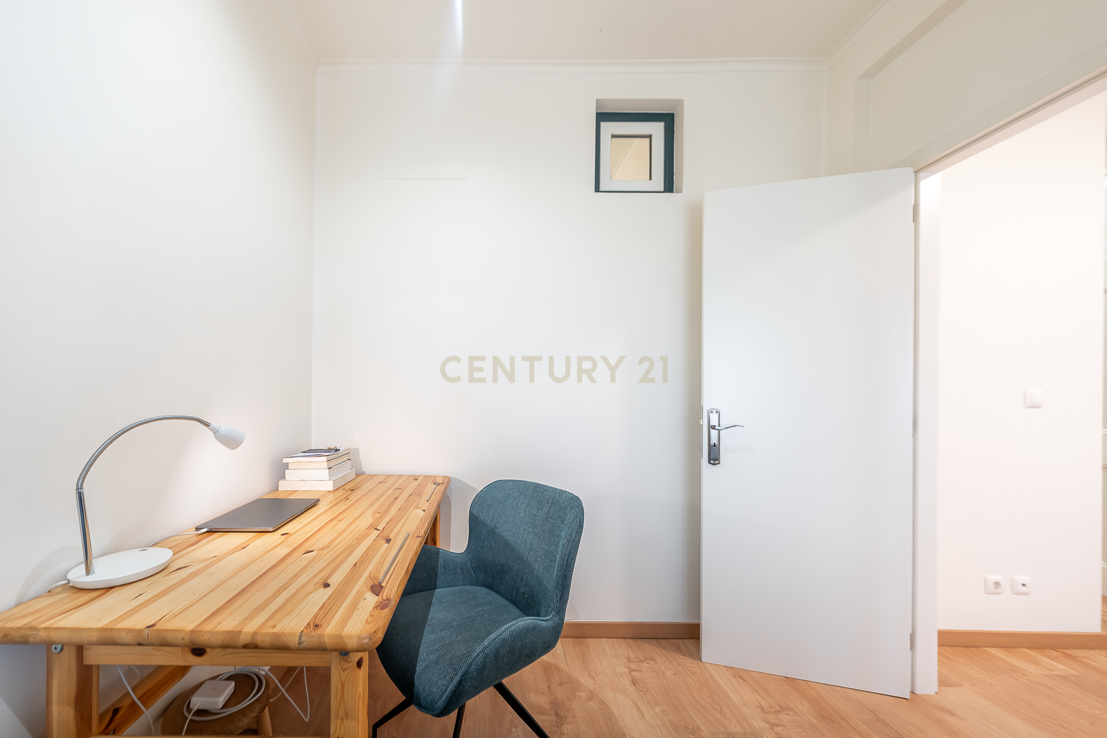 Apartamento T2 - Estefânia - Lisboa - Image 4