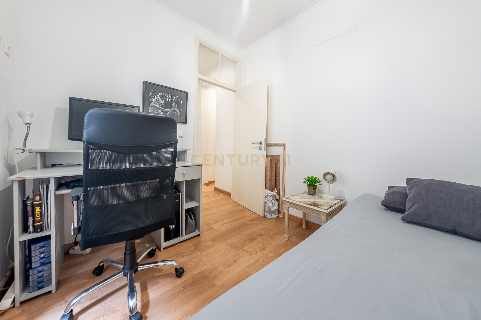 Apartamento T2 - Estefânia - Lisboa - Image 13