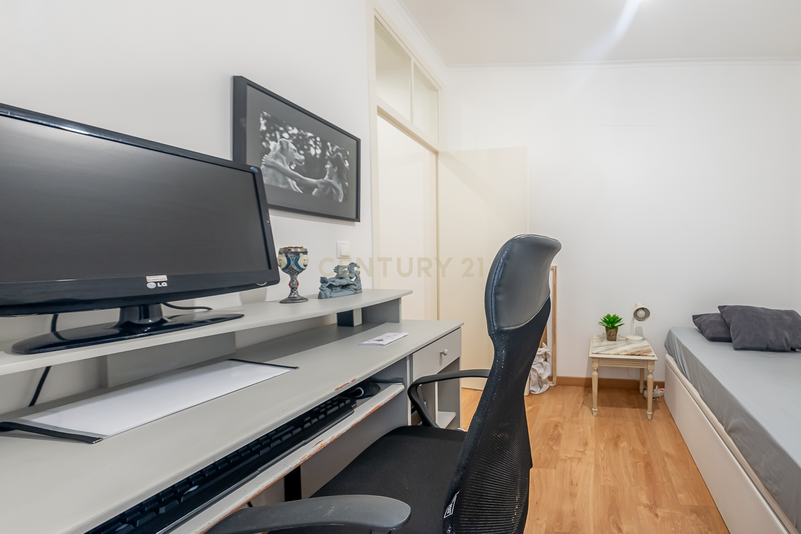 Apartamento T2 - Estefânia - Lisboa - Image 14