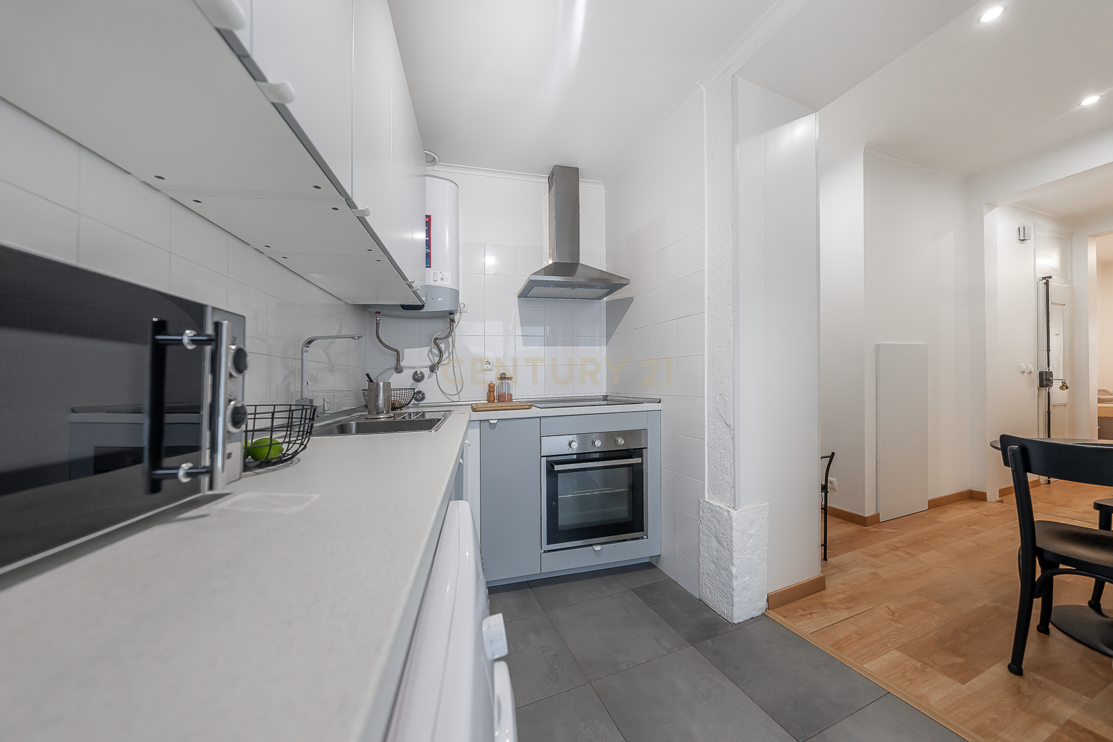Apartamento T2 - Estefânia - Lisboa - Image 9