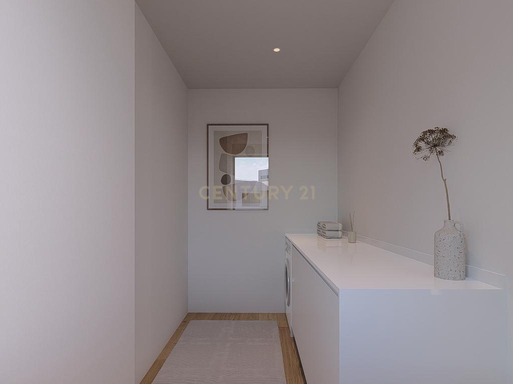Condominio do Sobreiro | T2 com 98m2 em Matosinhos, Senhora da Hora, junto ao metro - Image 11