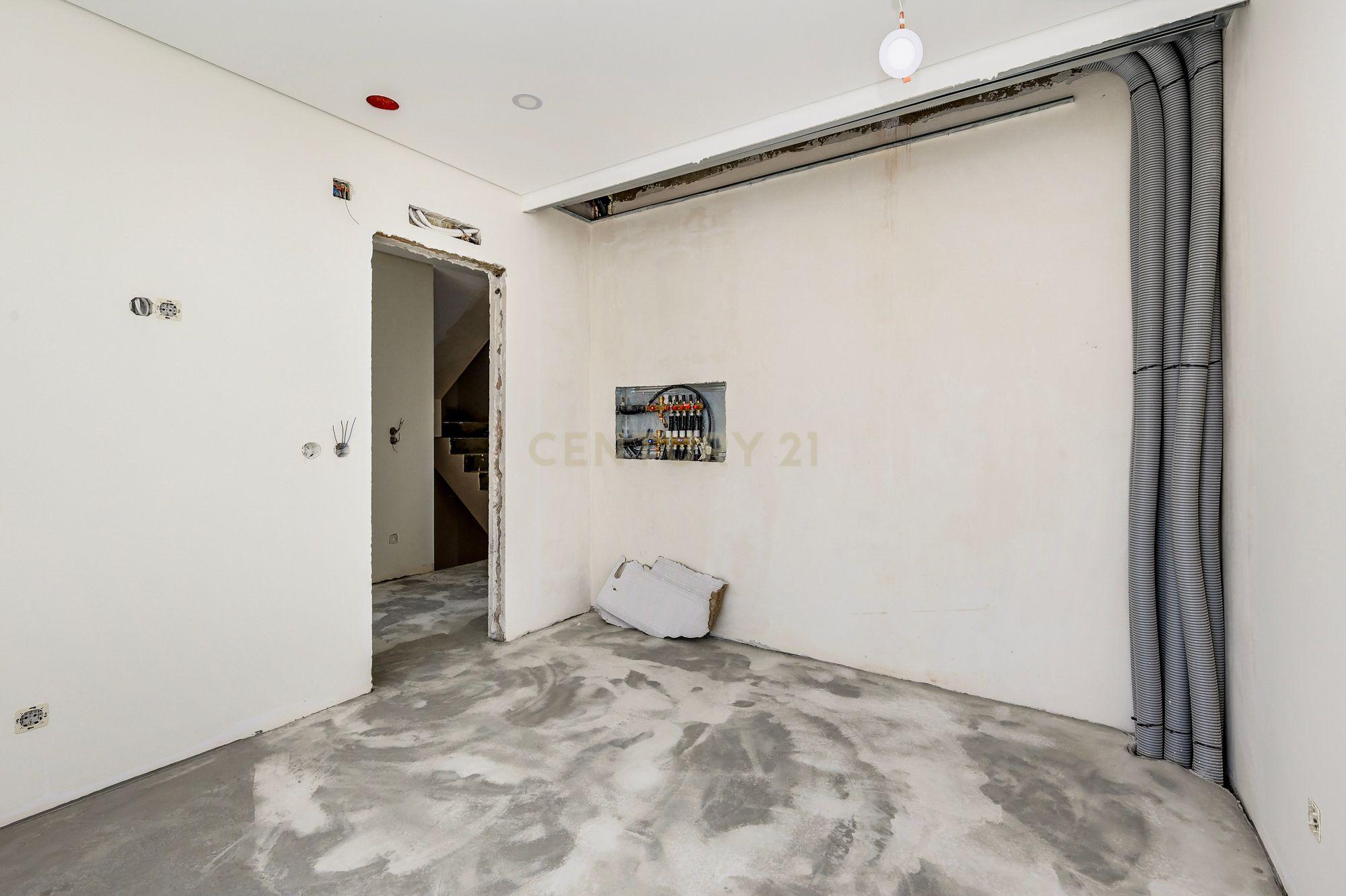 Moradia T4 à venda em Ramada e Caneças, Odivelas — foto 37