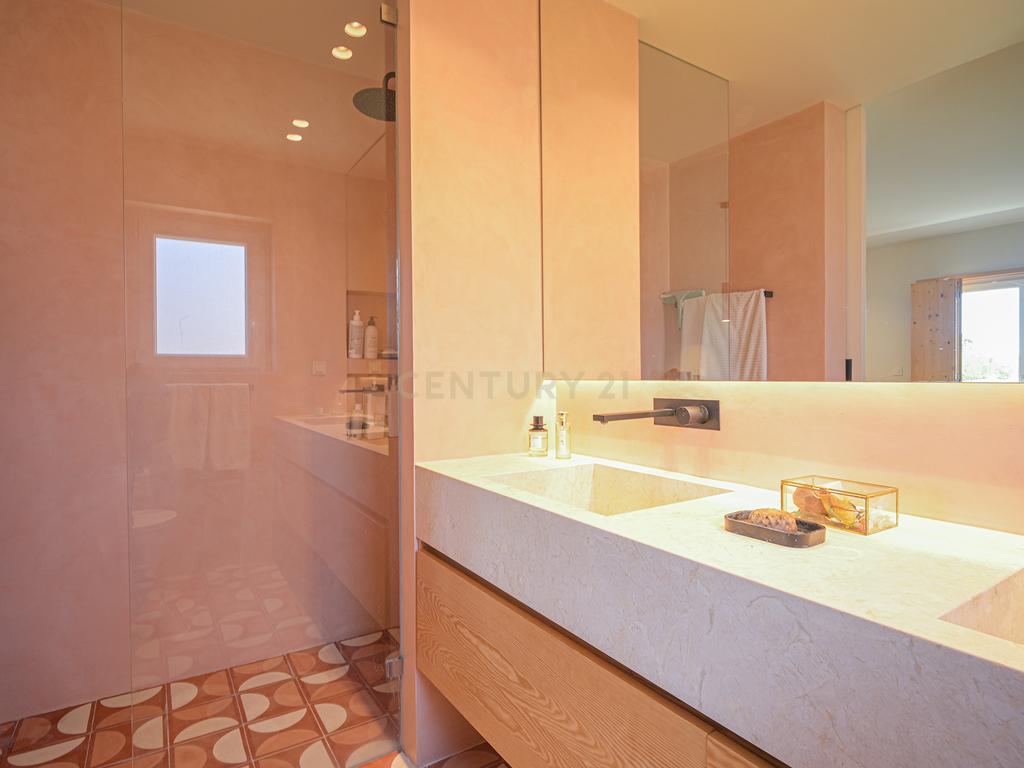 Moradia T5 de Luxo na Aldeia de Juzo – Cascais - Image 39