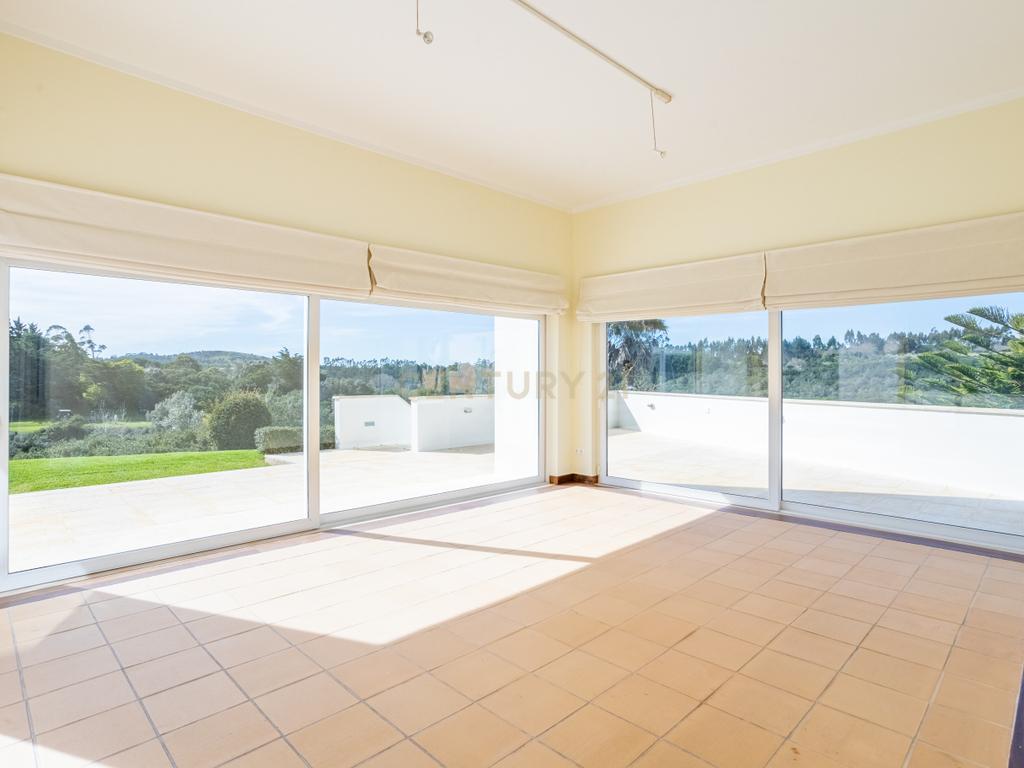 Moradia T5 Vista Golfe | Belas Clube de Campo - Image 10