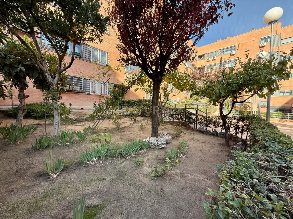Moderno Apartamento T4 em San Fernando de Henares, Madrid - Image 37
