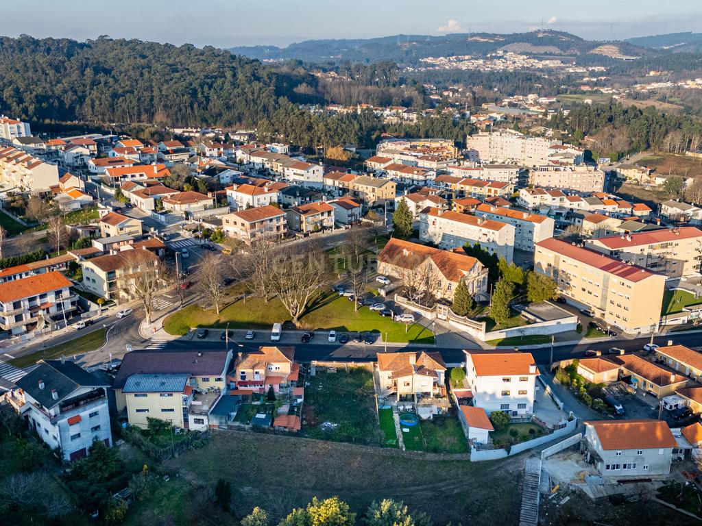Terreno com PIP APROVADO - S. João da Madeira - Image 6