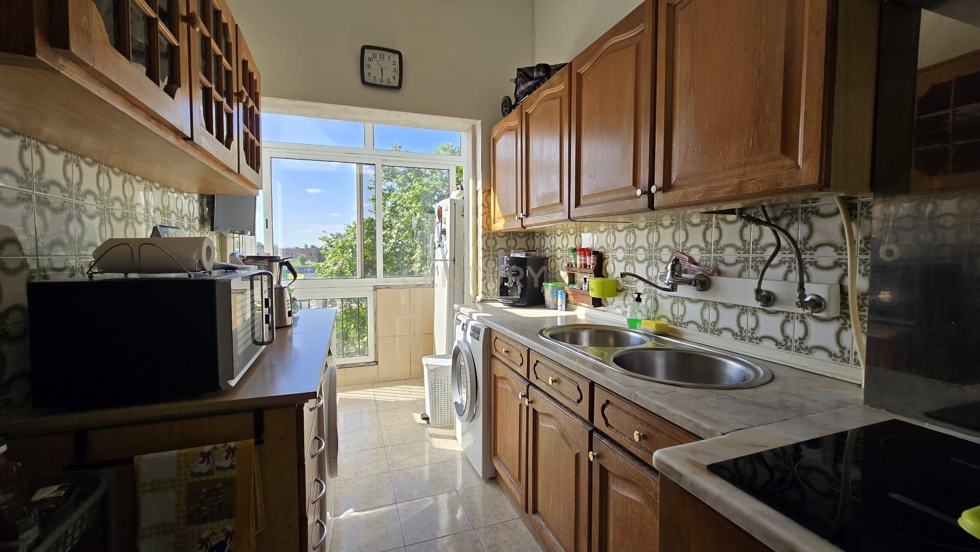 Apartamento T2 no Centro de Corroios – Excelente Localização! - Image 18