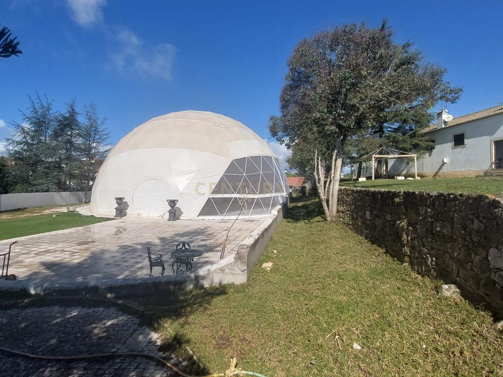 HERDADE DE LUXO MOBILADA A 40 MINUTOS DE LISBOA - Image 39