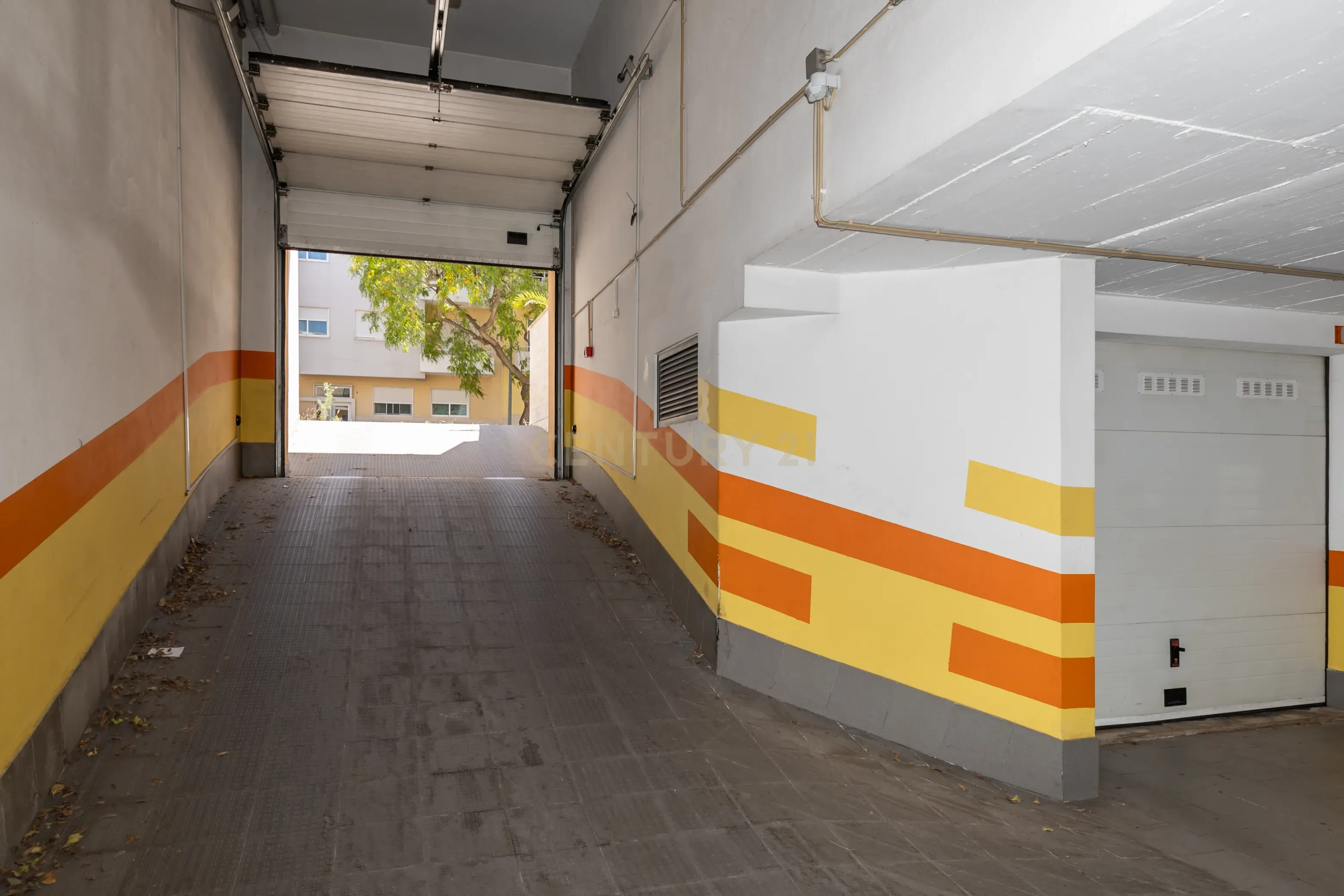 Apartamento T3 Com Box - Varandas Montijo - Image 37