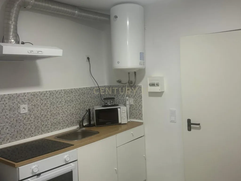 Imóvel de rendimento | Charneca da Caparica | 7 apartamentos | 100% arrendado - Image 15