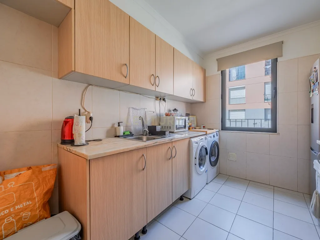 Apartamento T1 em Luz, Lagos - Perto da Praia e Centro - Image 9