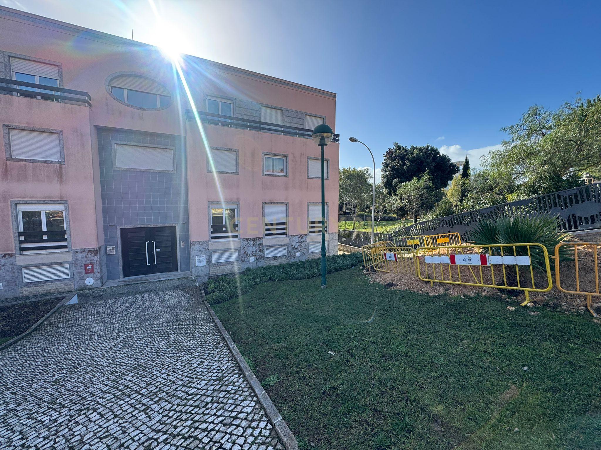 Apartamento T2 à venda em Oeiras e São Julião da Barra, Paço de Arcos e Caxias, Oeiras — foto 23