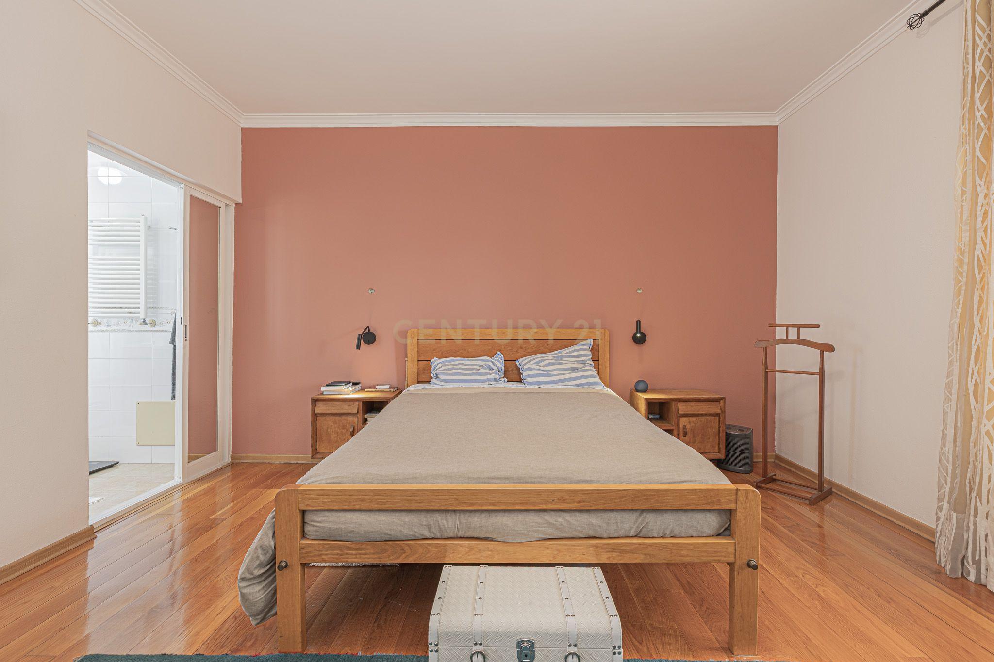 Moradia T5 - Almada - Piscina - Garagem -  364 m² - Terreno 1.024 m² - Image 37