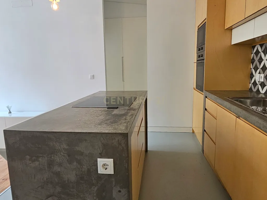 Apartamento Novo T1 - Luminoso com Logradouro em Campanhã – Porto - Image 7