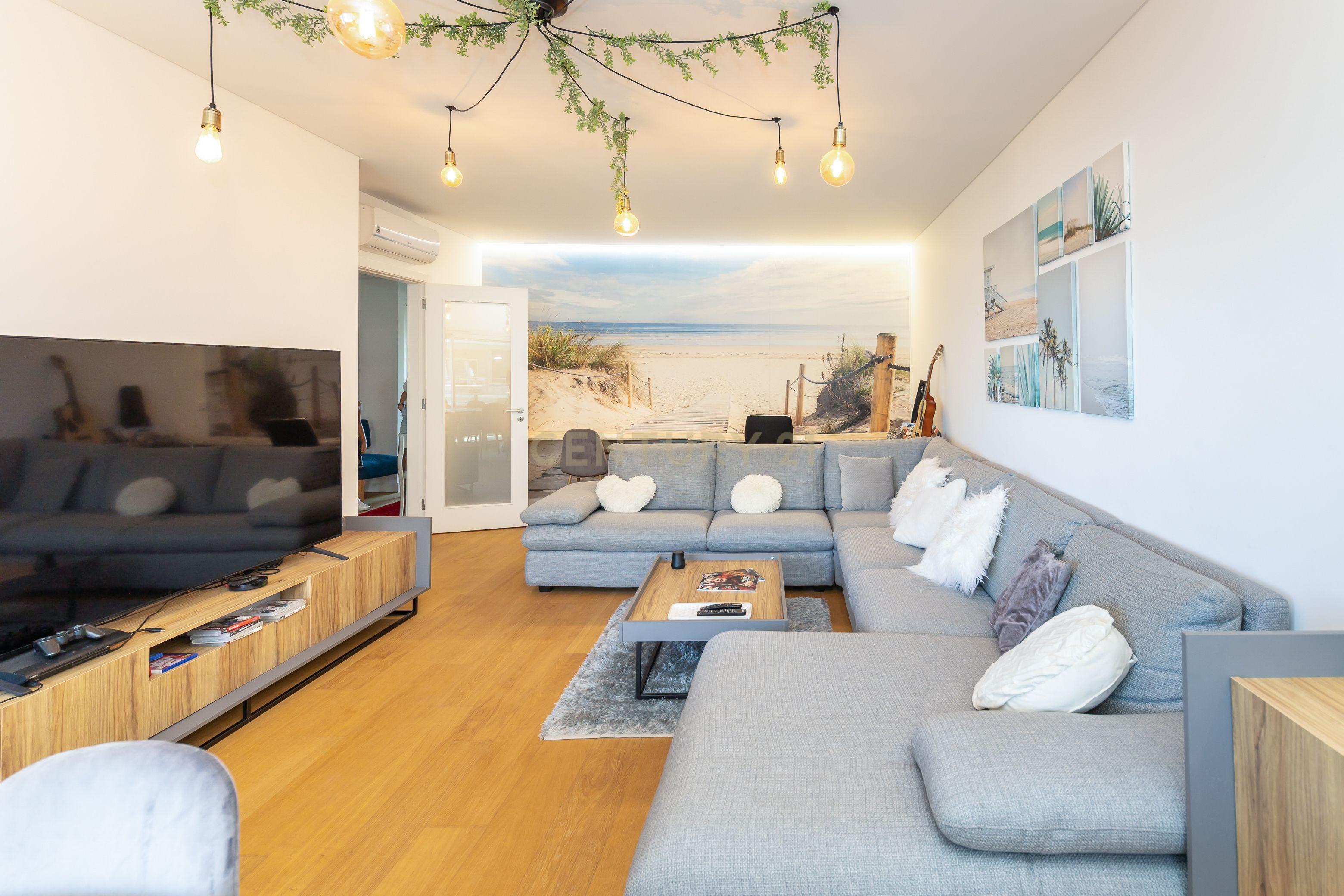 Apartamento T3 em Condomínio de Luxo - One River, Seixal - Image 9