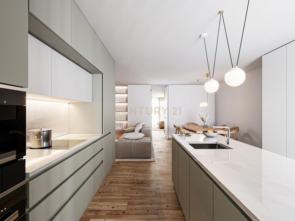 Apartamento T2 novo com varanda no centro histórico de Viana - Image 3