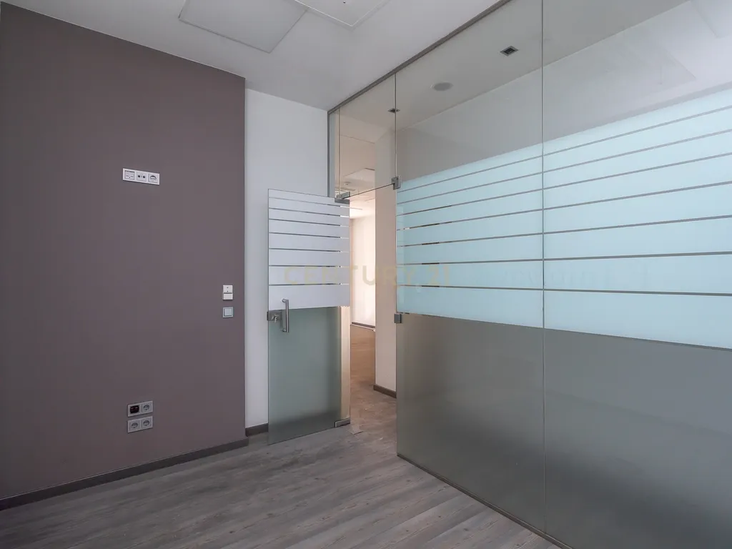 Escritório com 160 m2 | Rua de Alfandega, Baixa Pombalina, Lisboa - Image 13