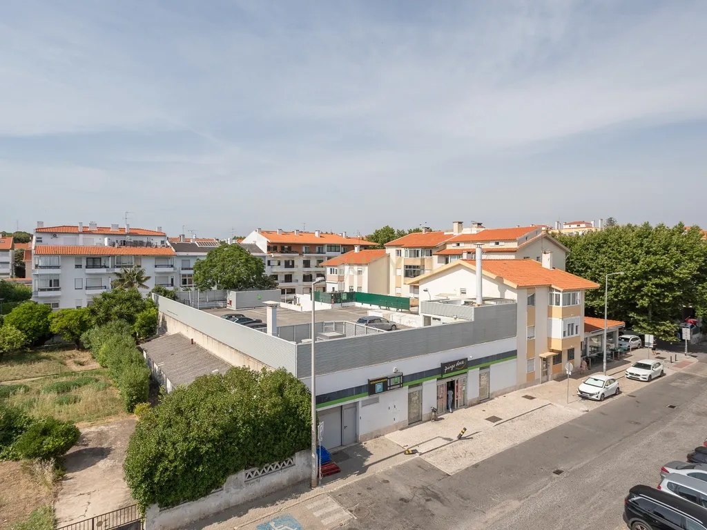 T2 Carcavelos Centro - Image 19