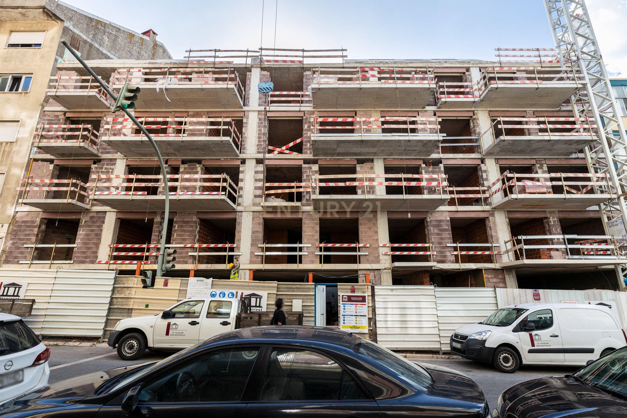 T3 - Varandas de São José em Sacavém - Image 36