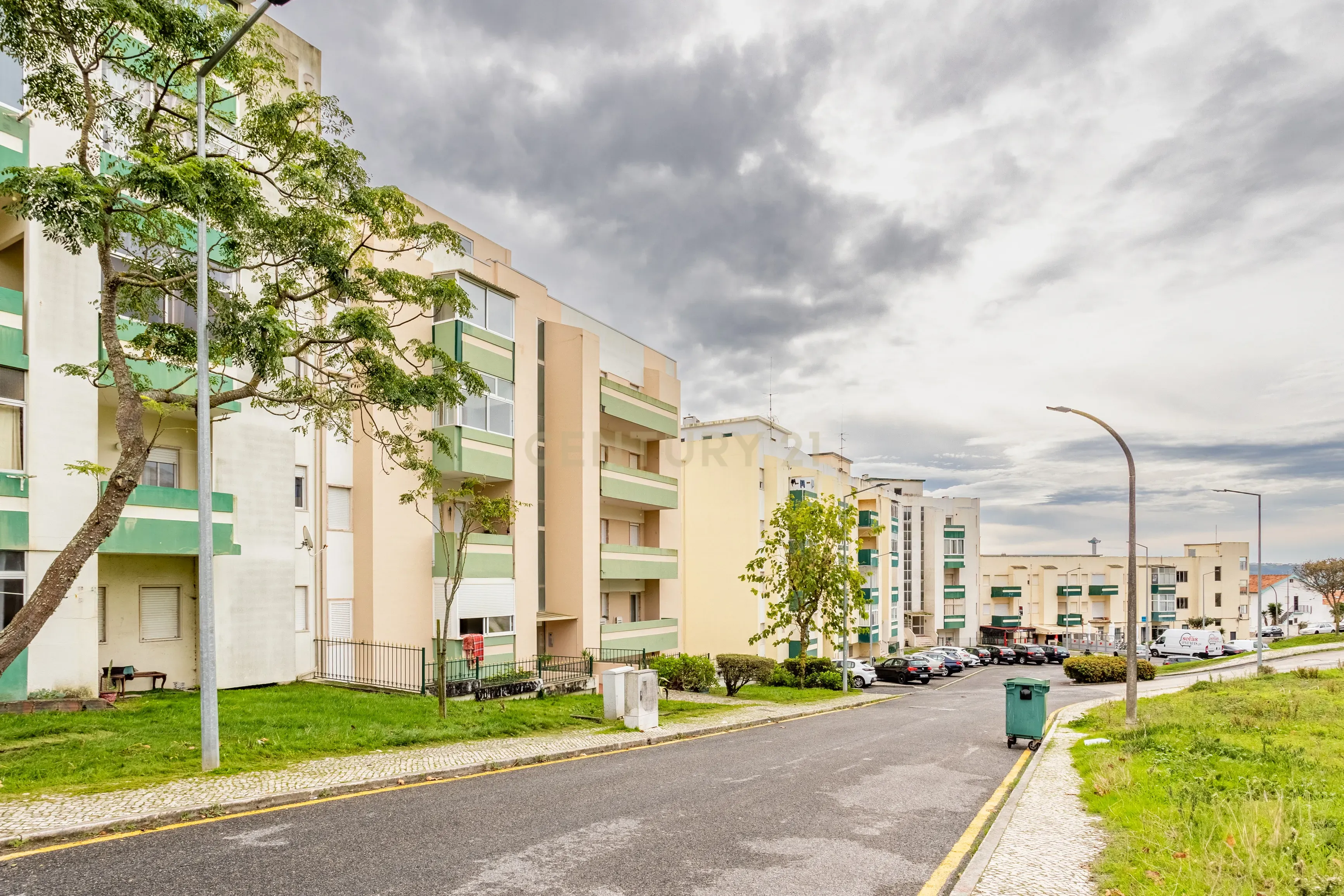 Apartamento T2 na Nazaré - Totalmente Remodelado com Vista Mar - Image 32