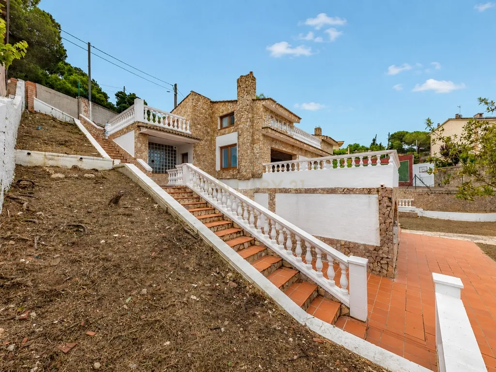Casa ou vivenda independente na Calle Camamilla, Aiguaviva Parc, Vidreres, Girona, Costa Brava. - Image 39